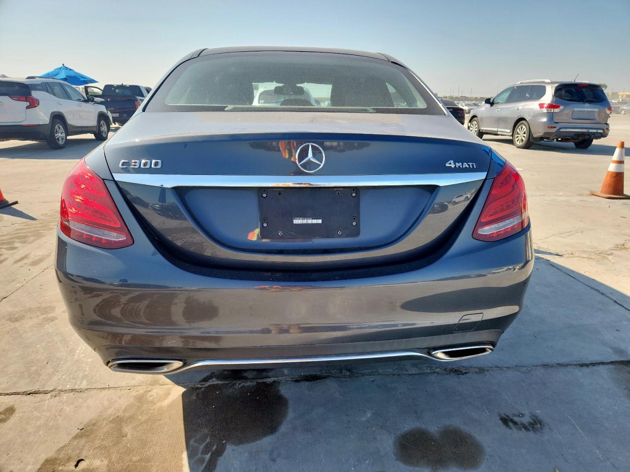 2015 Mercedes-Benz C 300 4Matic VIN: 55SWF4KB1FU069092 Lot: 81920445