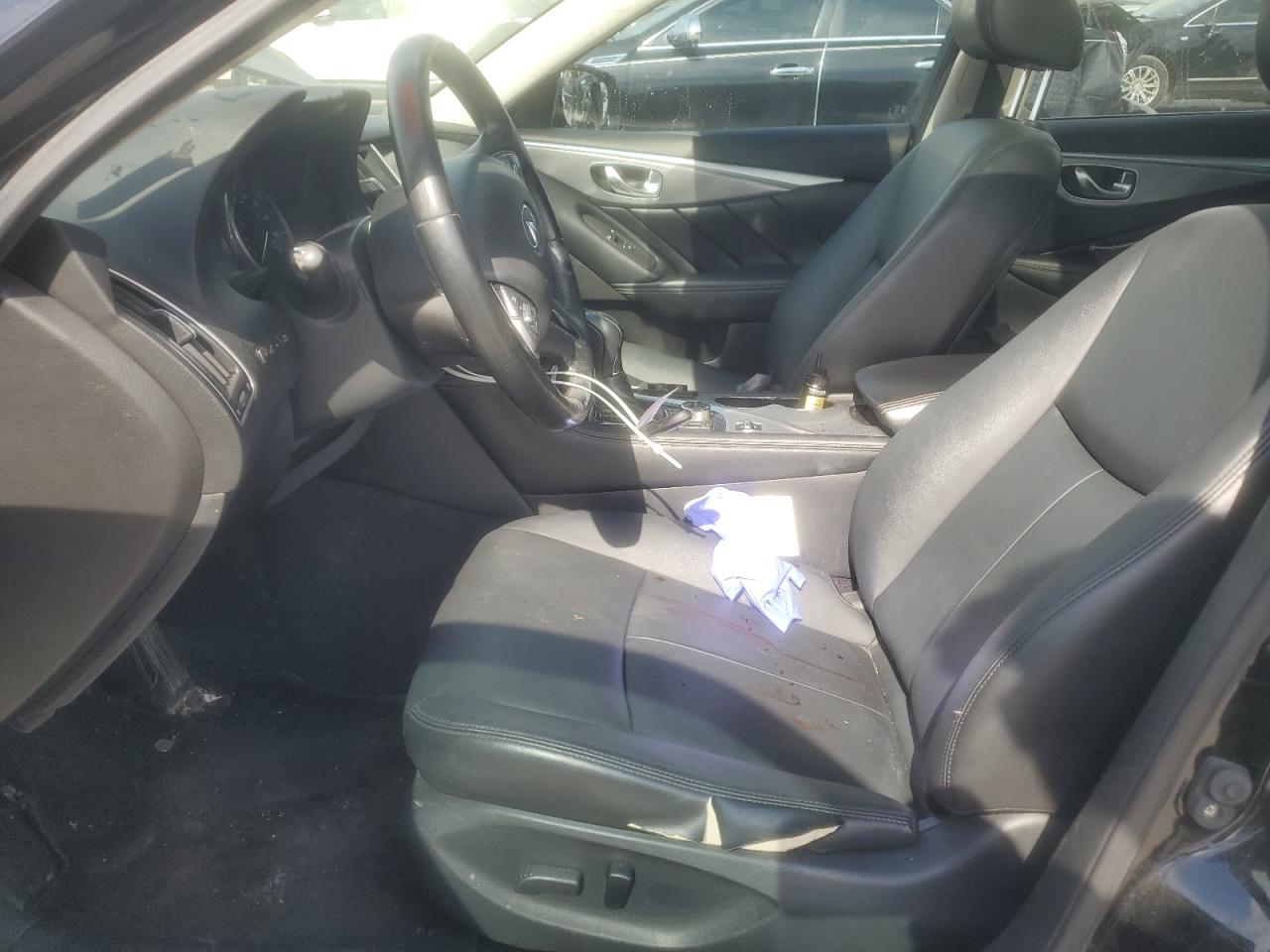 2015 Infiniti Q50 Base VIN: JN1BV7AR9FM413975 Lot: 84656305