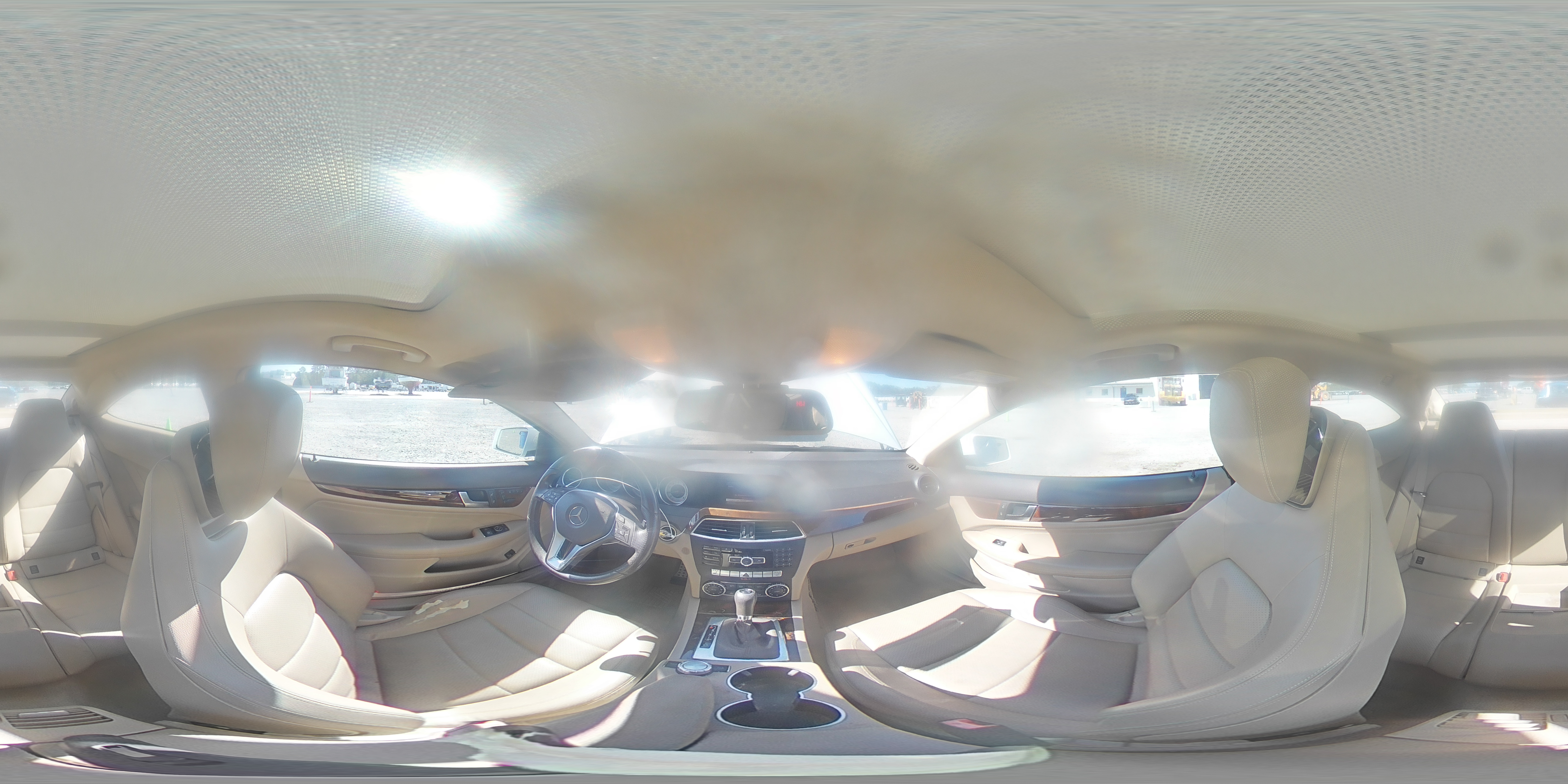 2013 Mercedes-Benz C 250 VIN: WDDGJ4HB1DG077729 Lot: 82213575