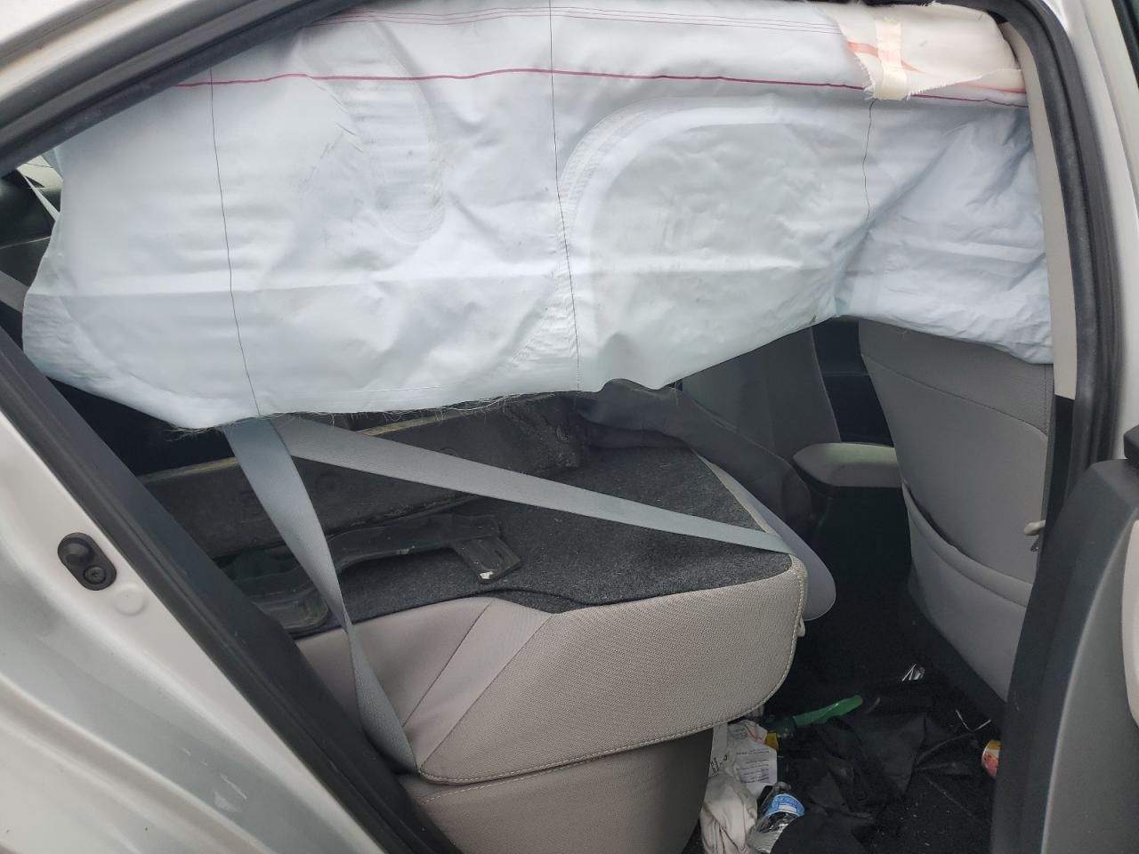 2015 Toyota Corolla L VIN: 2T1BURHE4FC364468 Lot: 85373425