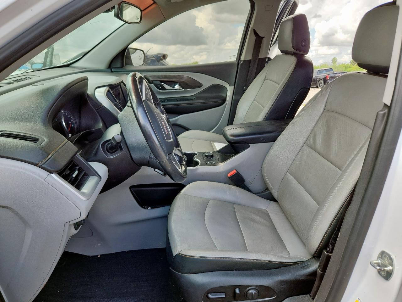 2020 GMC Terrain Slt VIN: 3GKALPEV5LL303960 Lot: 82326815