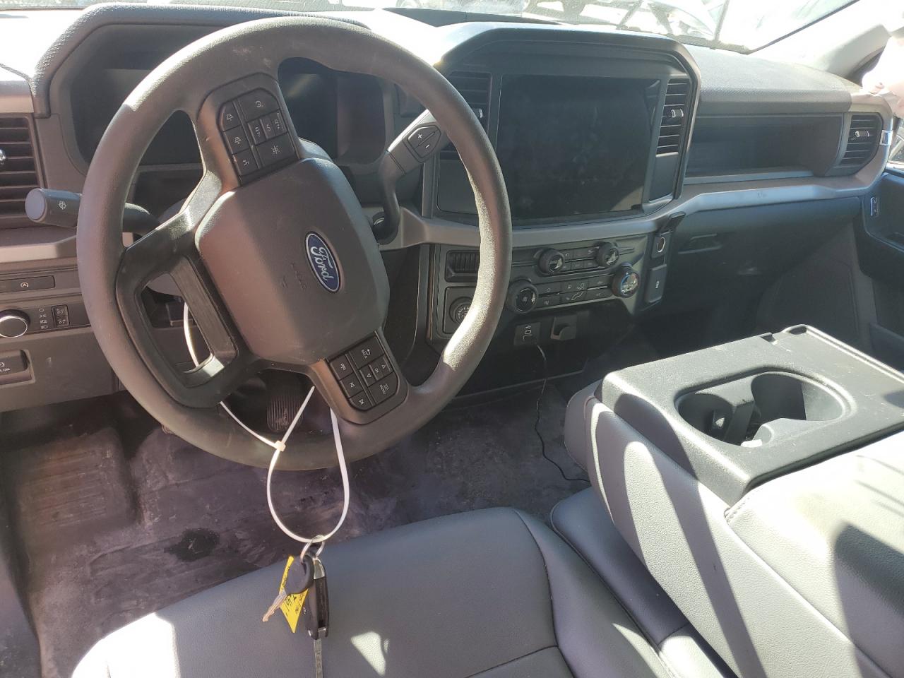 2025 Ford F150 Xl VIN: 1FTMF1K52SKE35964 Lot: 91105445