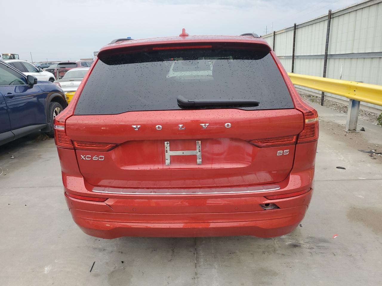 2022 Volvo Xc60 B5 Momentum VIN: YV4L12DK5N1972631 Lot: 89727965