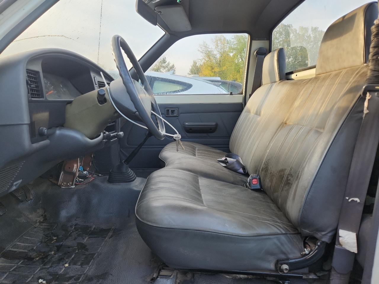 1994 Toyota Pickup 1/2 Ton Short Wheelbase VIN: JT4RN81A3R5200840 Lot: 82336405