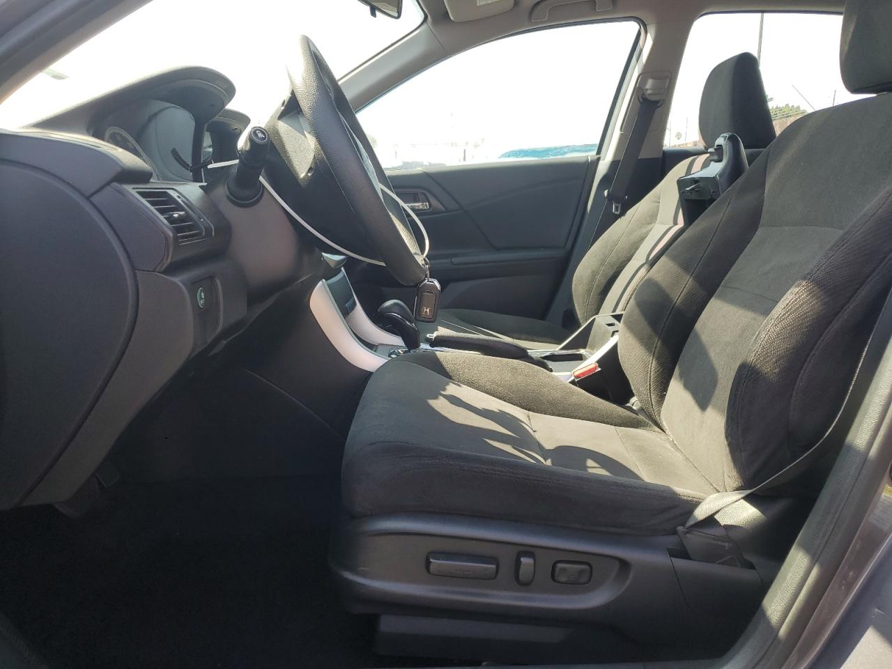 2015 Honda Accord Ex VIN: 1HGCR2F79FA047535 Lot: 85721025