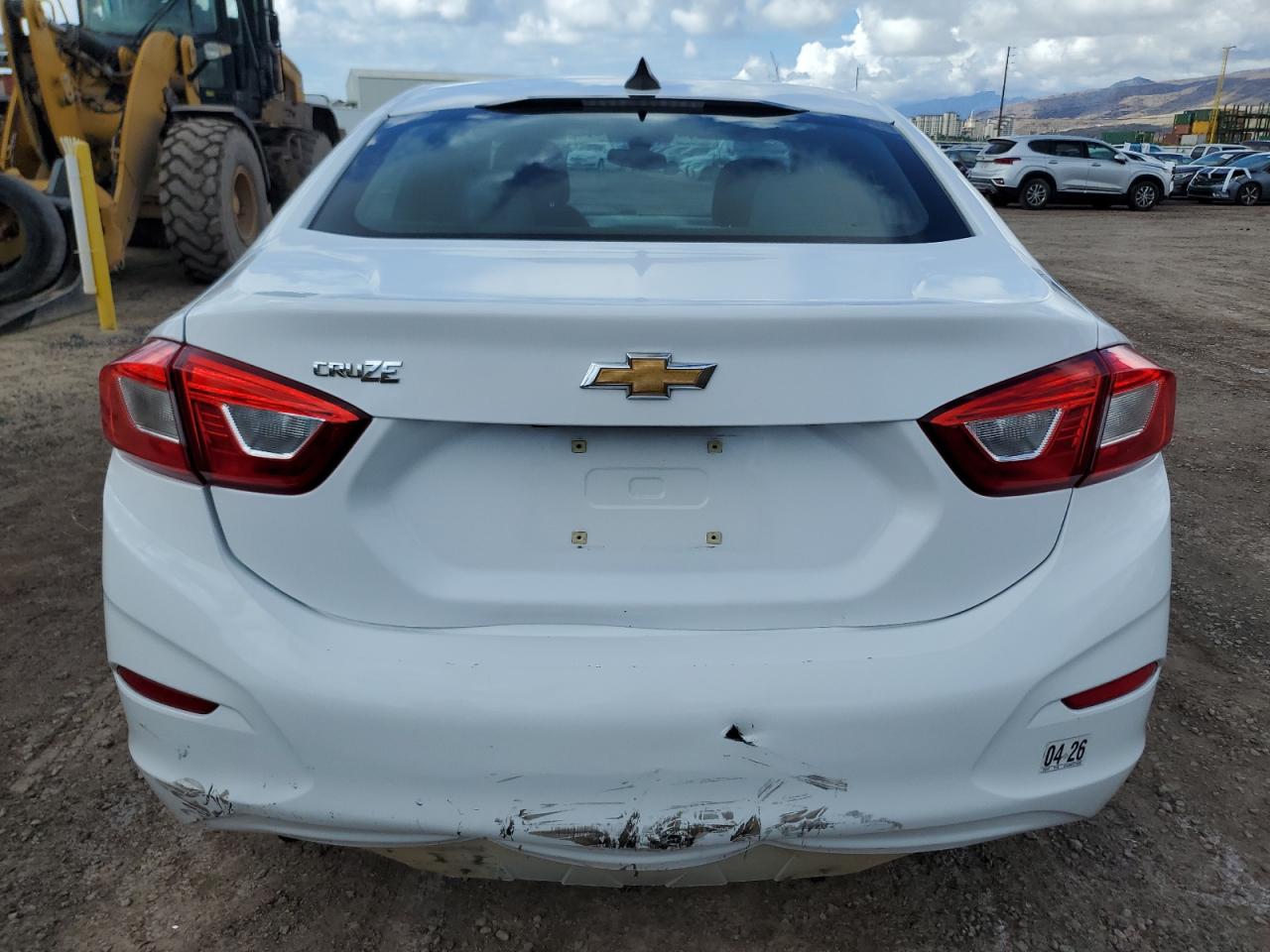 2019 Chevrolet Cruze VIN: 1G1BJ5SM1K7106205 Lot: 85582755