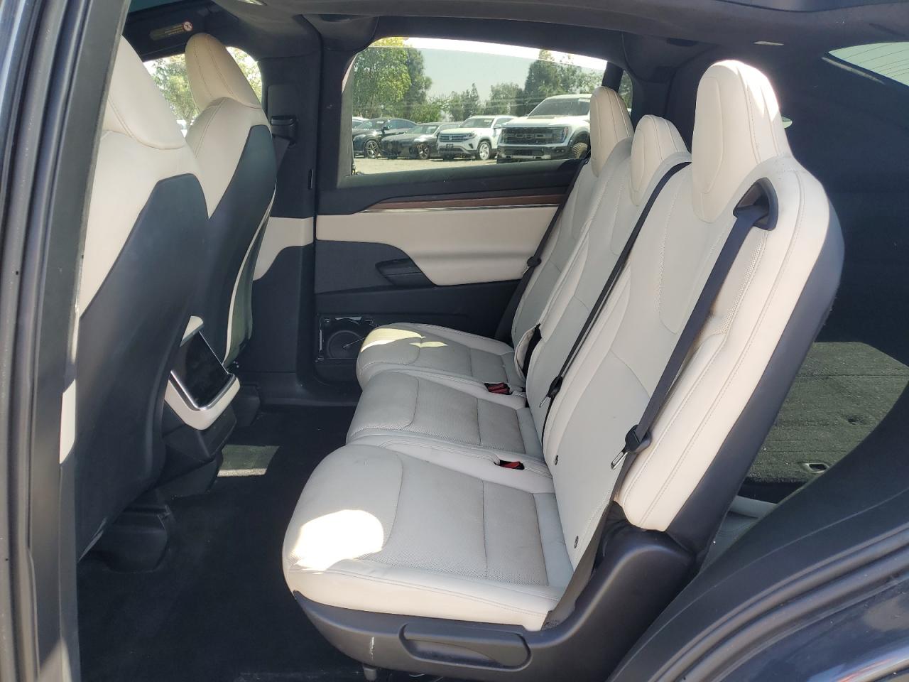 2022 Tesla Model X VIN: 7SAXCAE59NF345748 Lot: 84267705