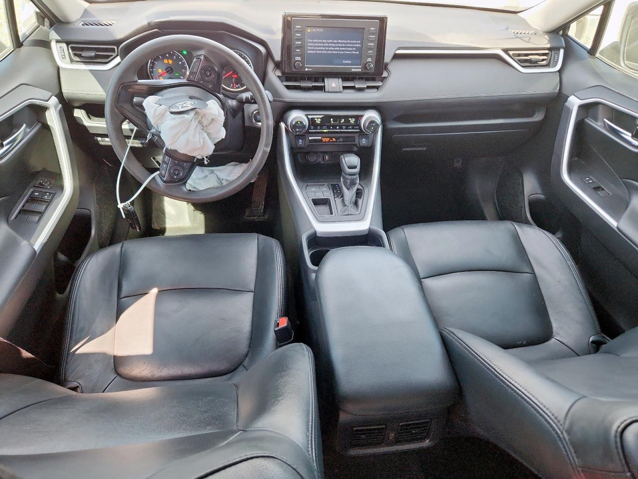 2020 Toyota Rav4 Xle VIN: 2T3W1RFV7LW102930 Lot: 84633995