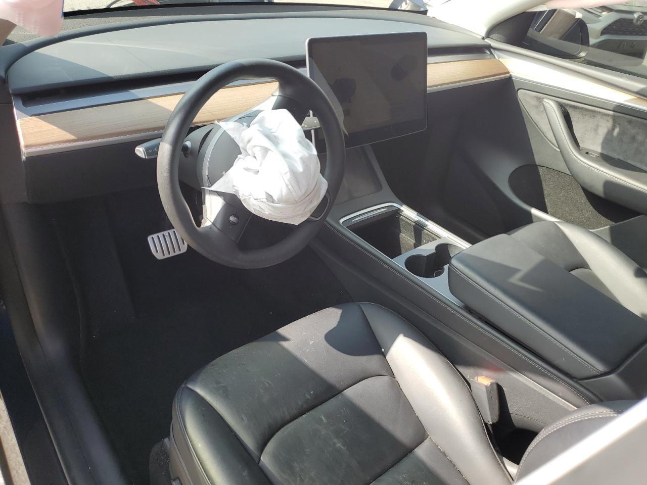 2022 Tesla Model Y VIN: 7SAYGDEF6NF537809 Lot: 90056955