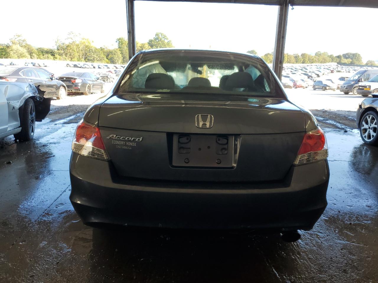 2010 Honda Accord Lxp VIN: 1HGCP2F42AA044917 Lot: 84200815