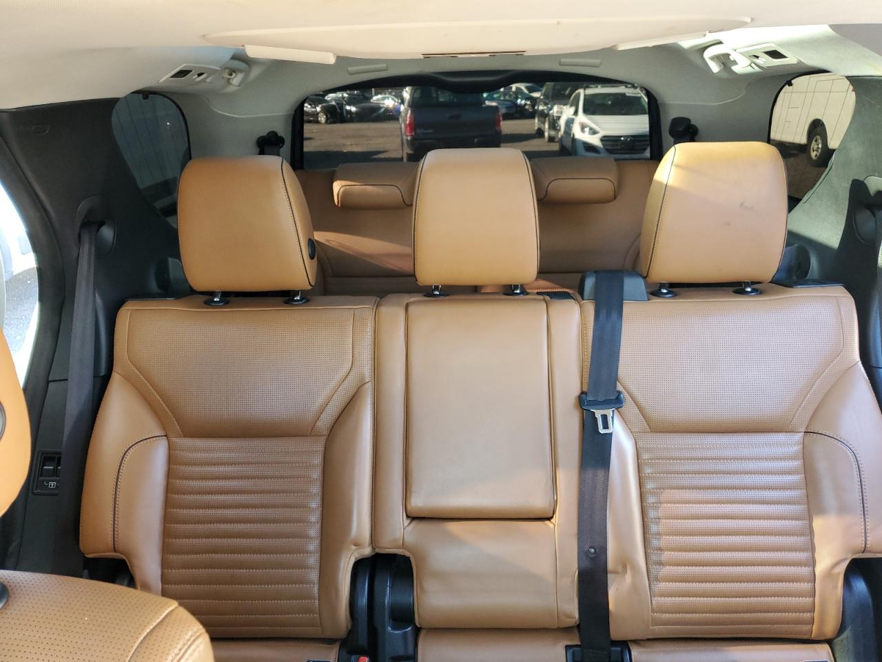 2019 Land Rover Discovery Hse VIN: SALRR2RVXK2400378 Lot: 85130305
