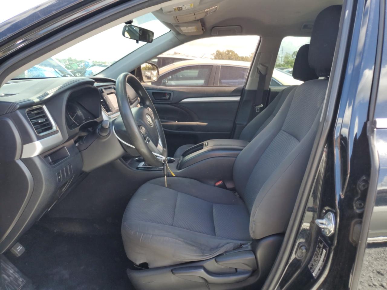 2016 Toyota Highlander Le VIN: 5TDZARFH9GS019711 Lot: 85581115