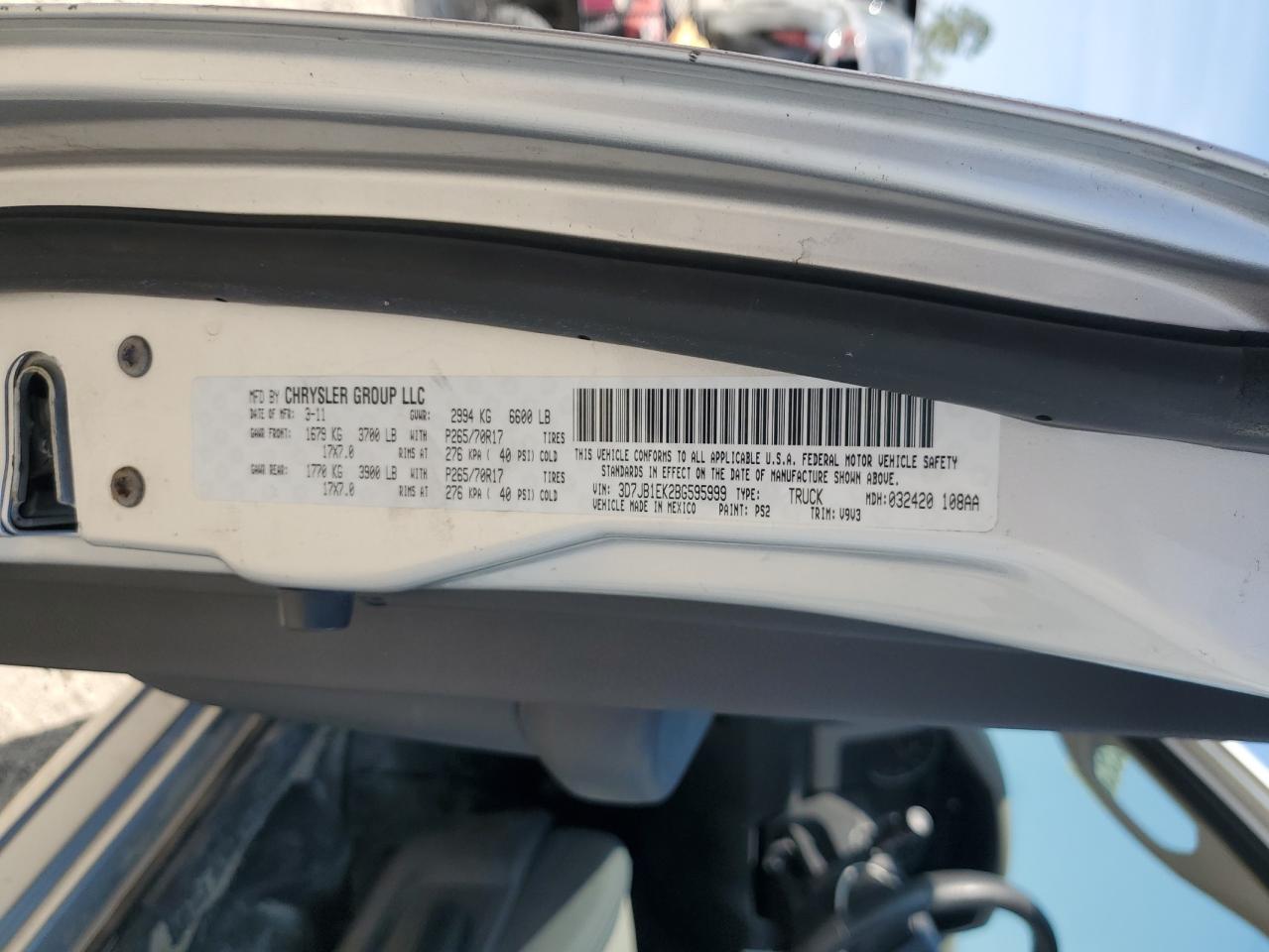 2011 Dodge Ram 1500 VIN: 3D7JB1EK2BG595999 Lot: 82623235