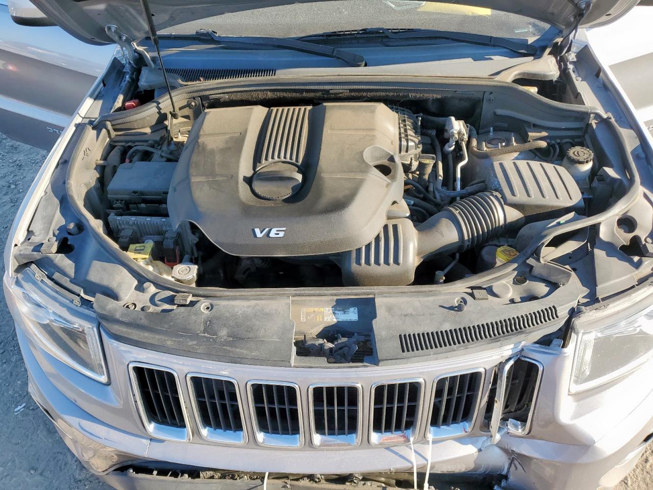 2015 Jeep Grand Cherokee Laredo VIN: 1C4RJEAG2FC915226 Lot: 85948165