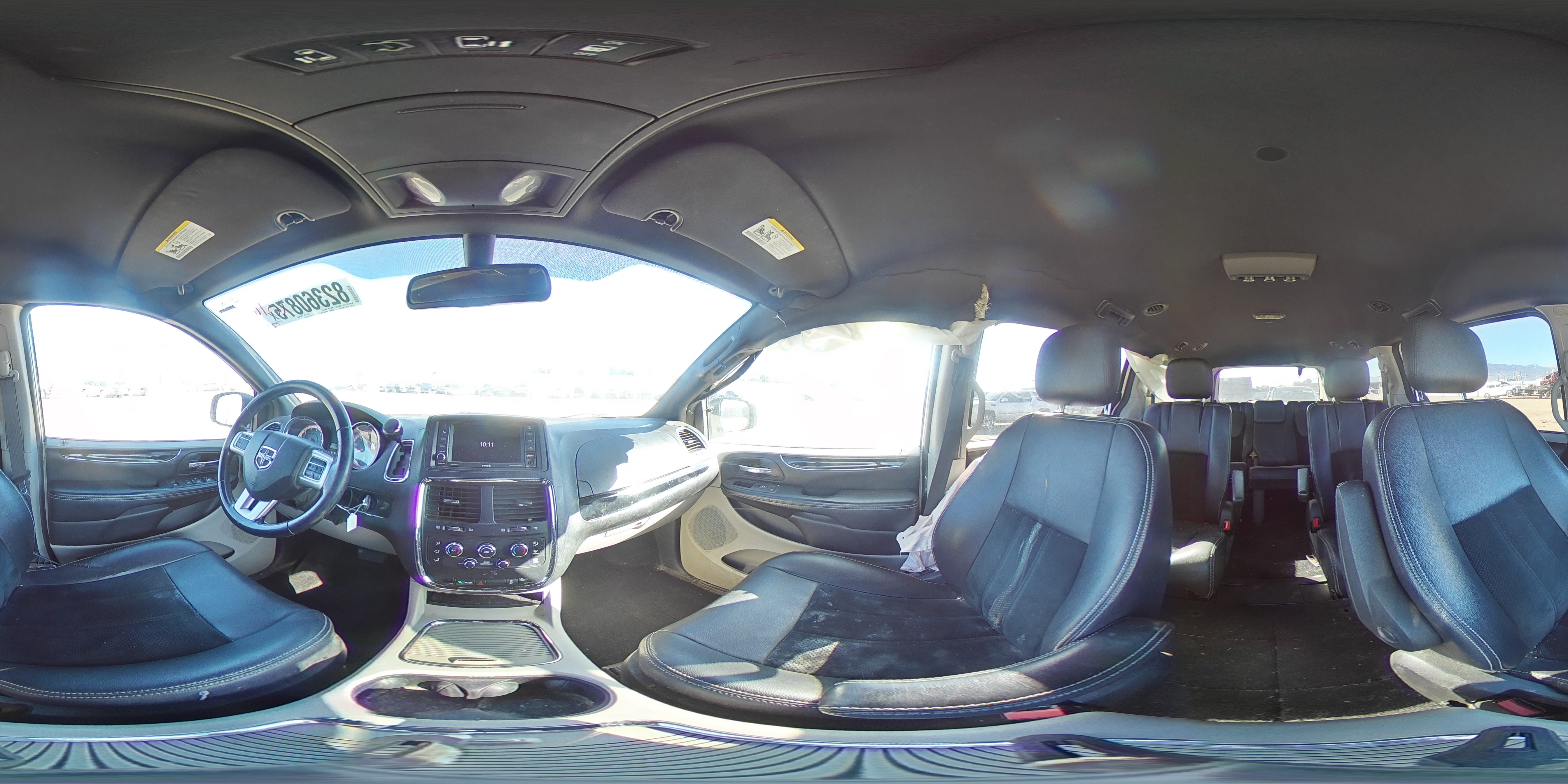 2018 Dodge Grand Caravan Sxt VIN: 2C4RDGCG6JR326583 Lot: 82360875