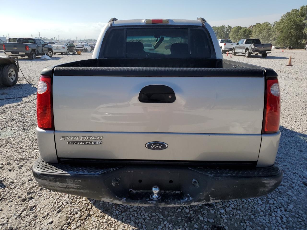 2003 Ford Explorer Sport Trac VIN: 1FMZU67E83UC69467 Lot: 86825505