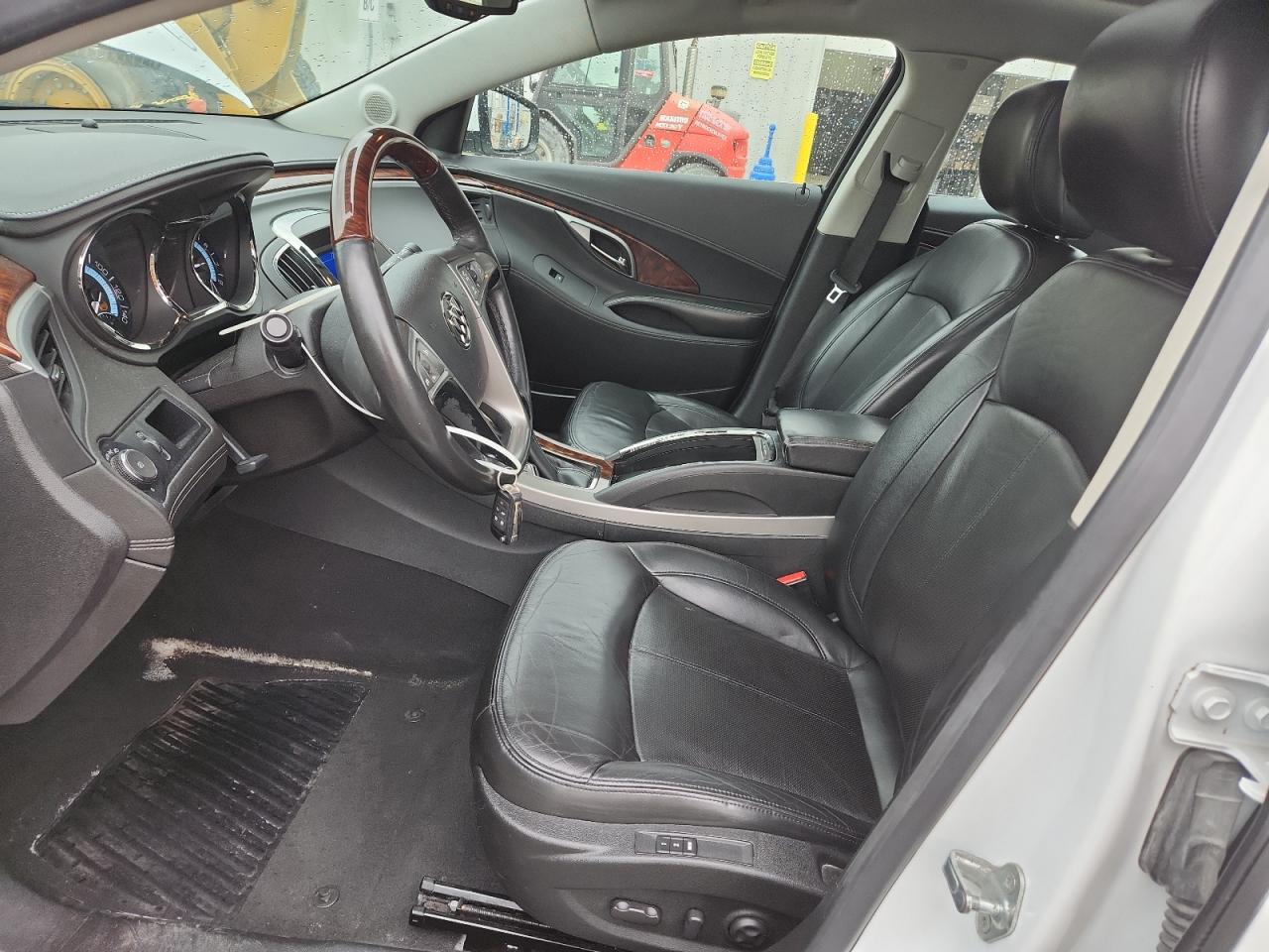 2010 Buick Lacrosse Cxs VIN: 1G4GE5EV6AF320371 Lot: 86461835