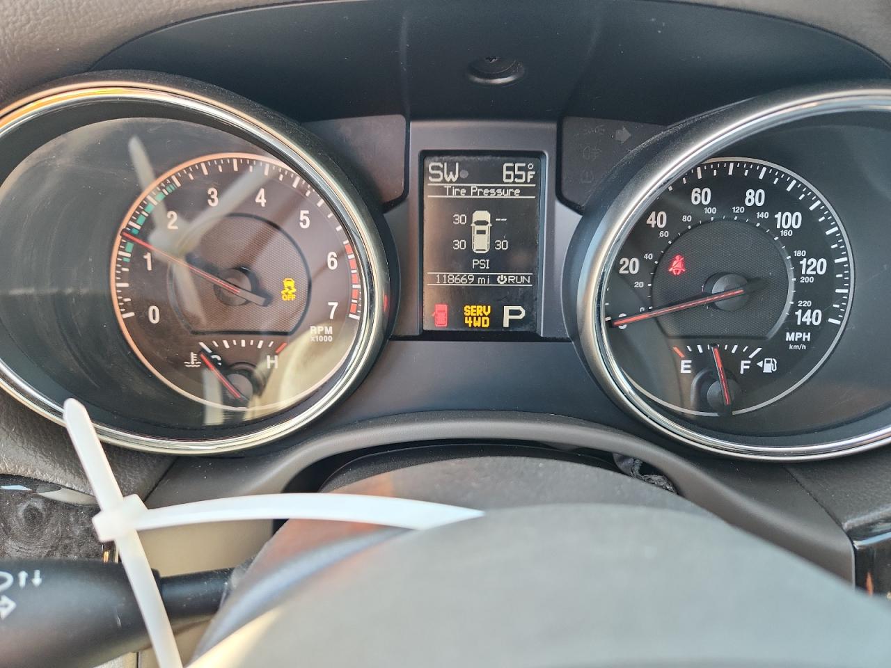 2013 Jeep Grand Cherokee Laredo VIN: 1C4RJFAT7DC594073 Lot: 84717635