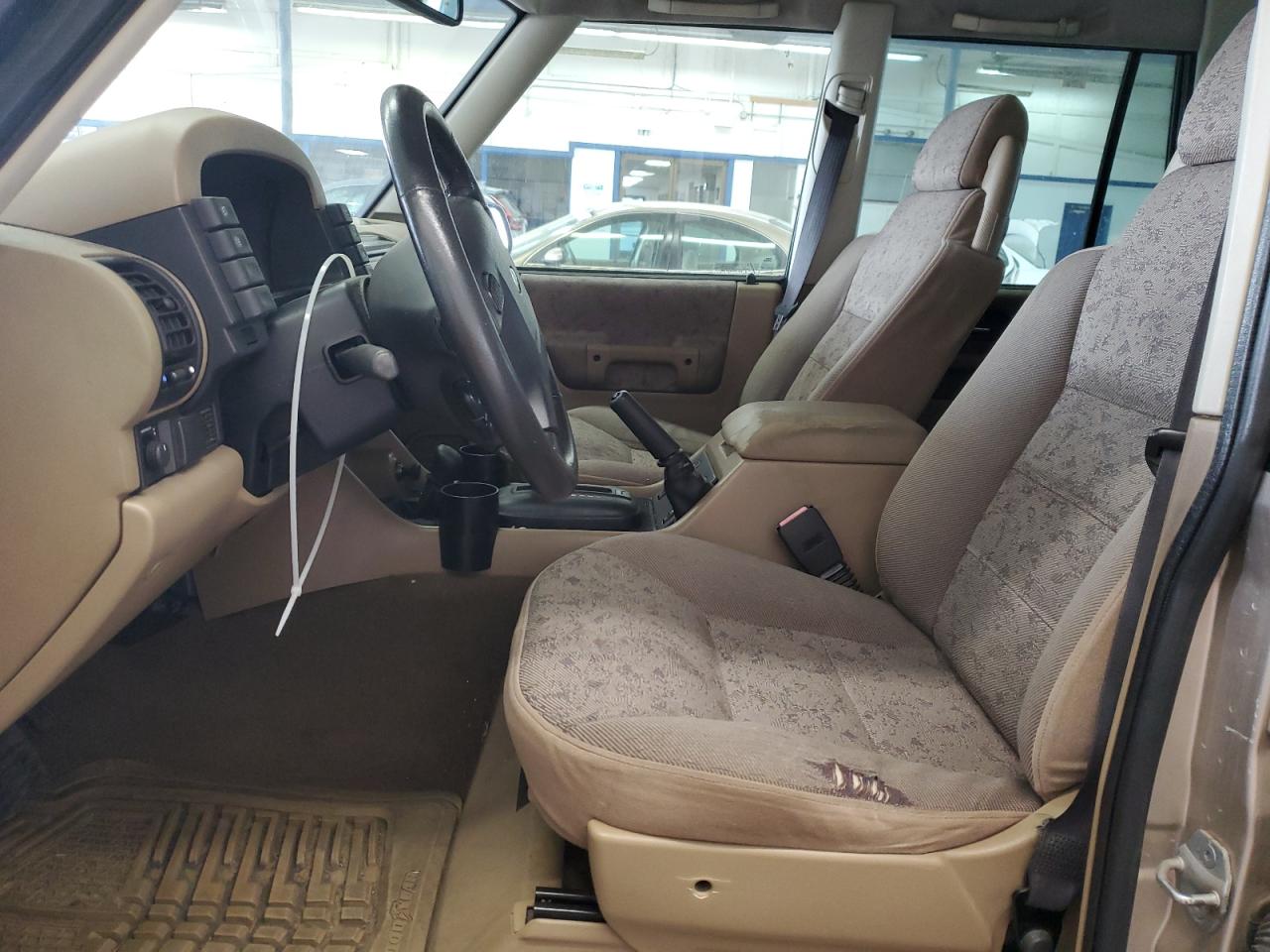 2000 Land Rover Discovery Ii VIN: SALTY1541YA261319 Lot: 86040445