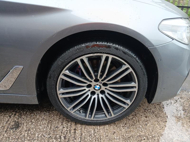 2018 BMW 5 SERIES 530E M SPORT 4DR AUTO