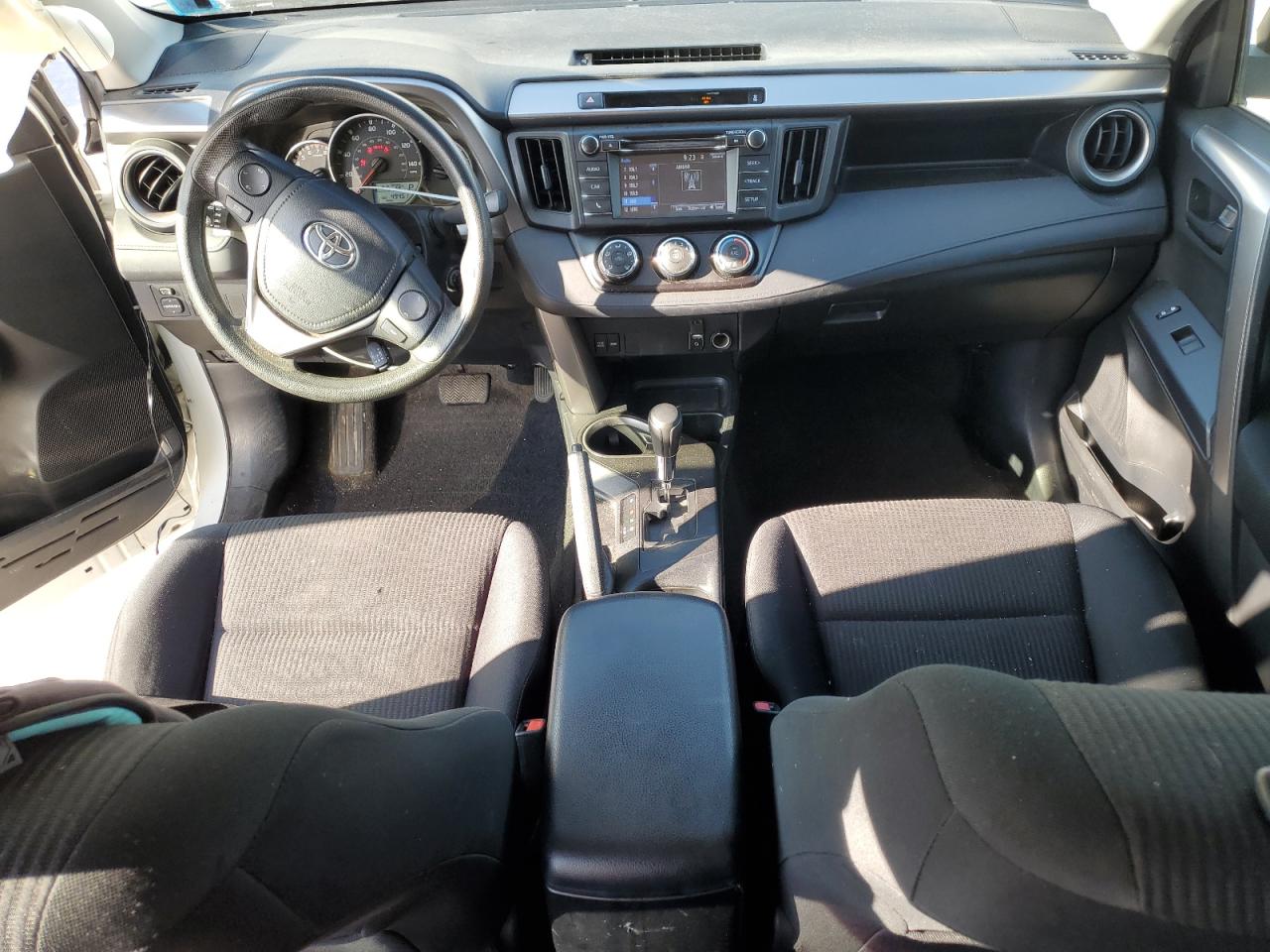 2016 Toyota Rav4 Le VIN: JTMBFREV7GJ078375 Lot: 85640955