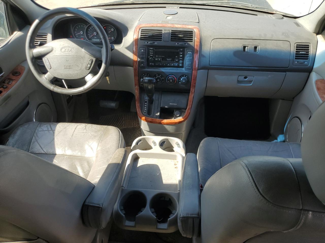 2005 Kia Sedona Ex VIN: KNDUP132356646153 Lot: 85637815