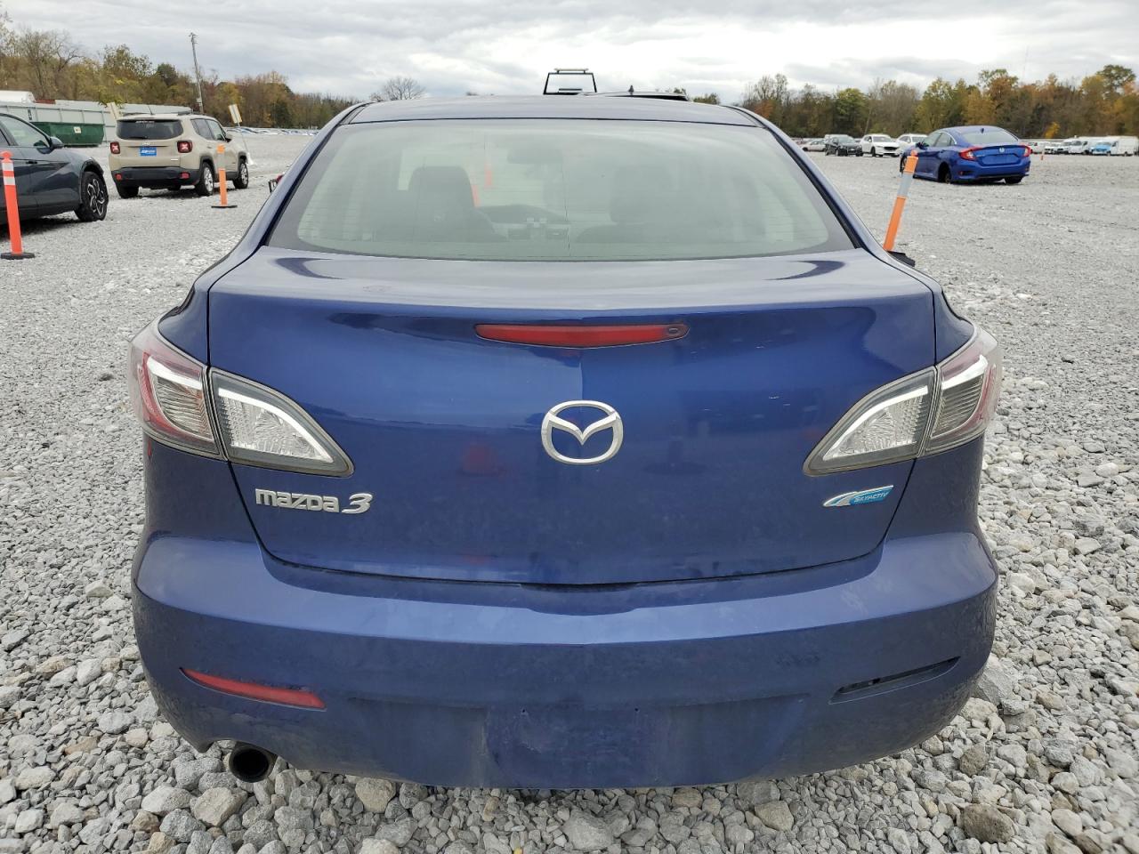 2013 Mazda 3 I VIN: JM1BL1V73D1768261 Lot: 82761575