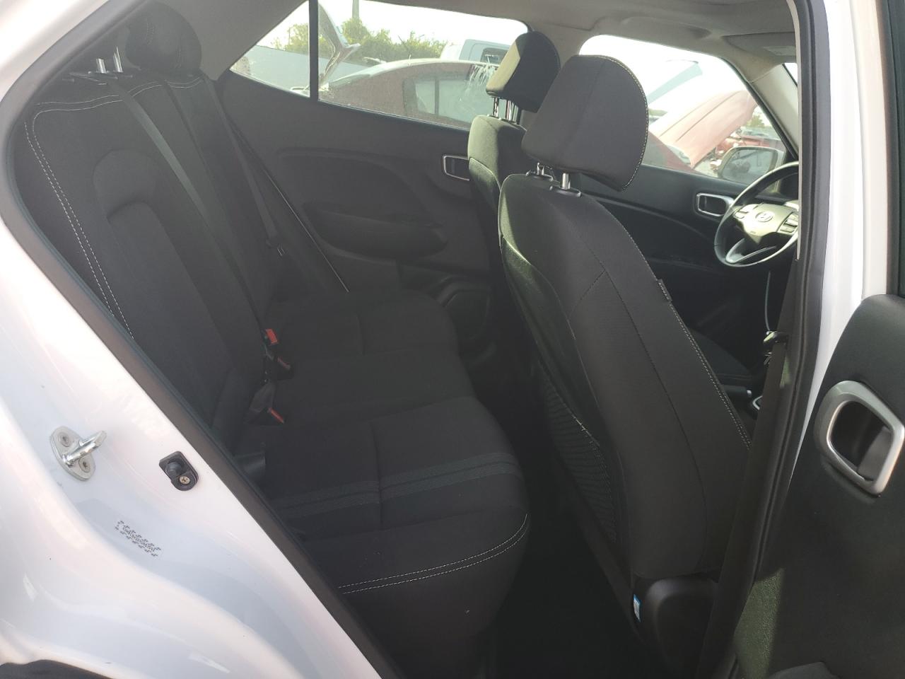 2021 Hyundai Venue Sel VIN: KMHRC8A32MU083592 Lot: 82175115