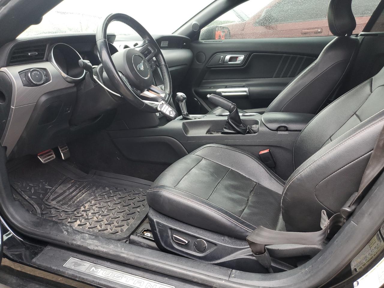 2018 Ford Mustang VIN: 1FATP8UHXJ5155379 Lot: 84979305