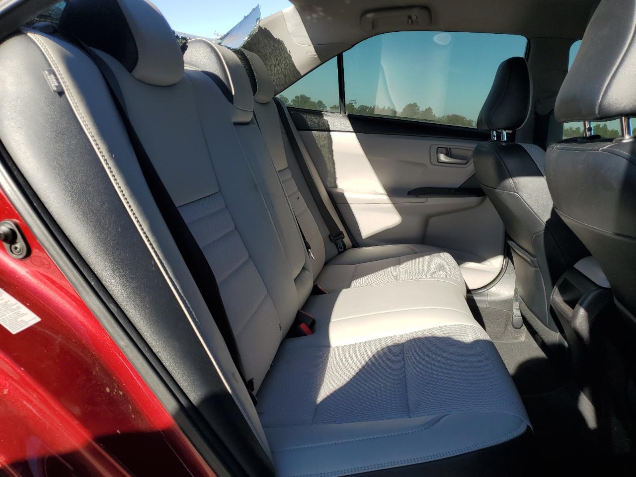 2016 Toyota Camry Le VIN: 4T1BF1FK2GU520026 Lot: 82393645