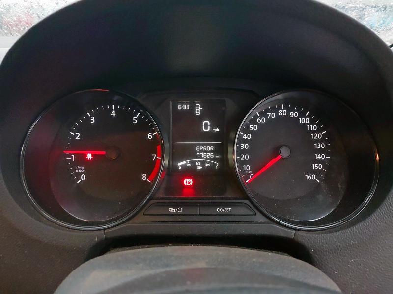 2015 VOLKSWAGEN POLO S 
