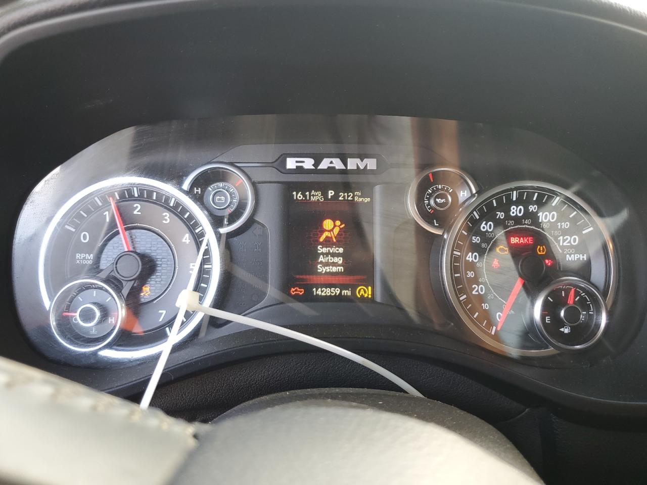 2020 Ram 1500 Big Horn/Lone Star VIN: 1C6SRFFT4LN395110 Lot: 86262855