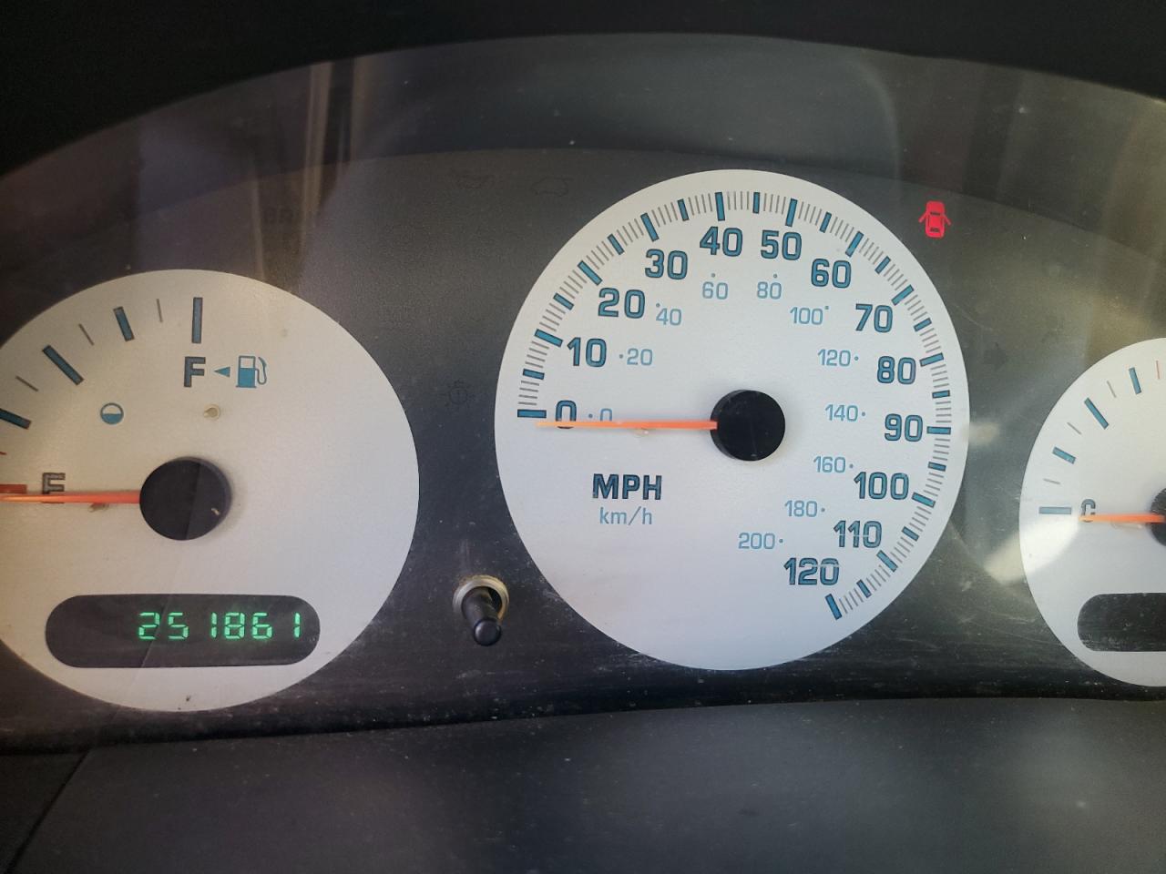 2002 Chrysler Voyager VIN: 1C4GJ25302B655356 Lot: 85483865