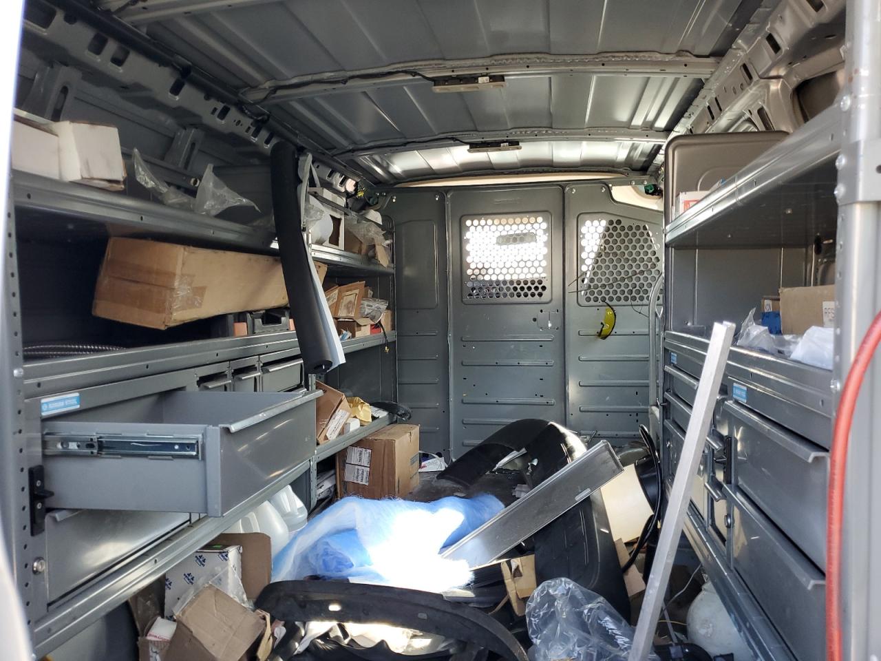 2023 Chevrolet Express G2 Utility / Service Van VIN: 1GCWGAFPXP1102801 Lot: 86476595