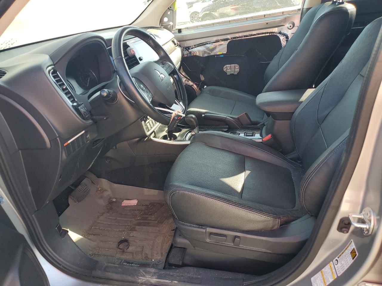 2018 Mitsubishi Outlander Se VIN: JA4AD3A32JZ010328 Lot: 87104415