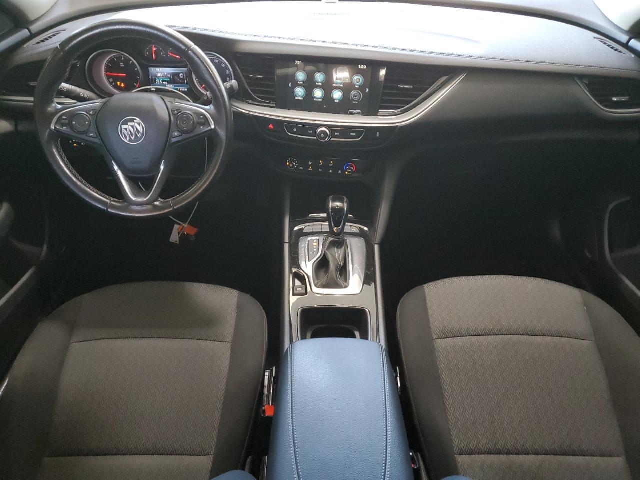 2018 Buick Regal Tourx Preferred VIN: W04GU8SX9J1099645 Lot: 82195305