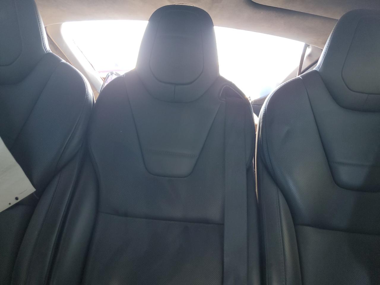 2016 Tesla Model X VIN: 5YJXCAE48GF000699 Lot: 86601935