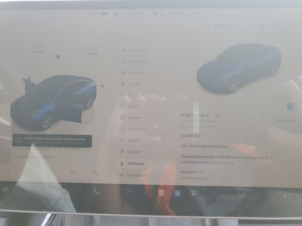 2023 Tesla Model Y VIN: 7SAYGDEE4PA123225 Lot: 82621445