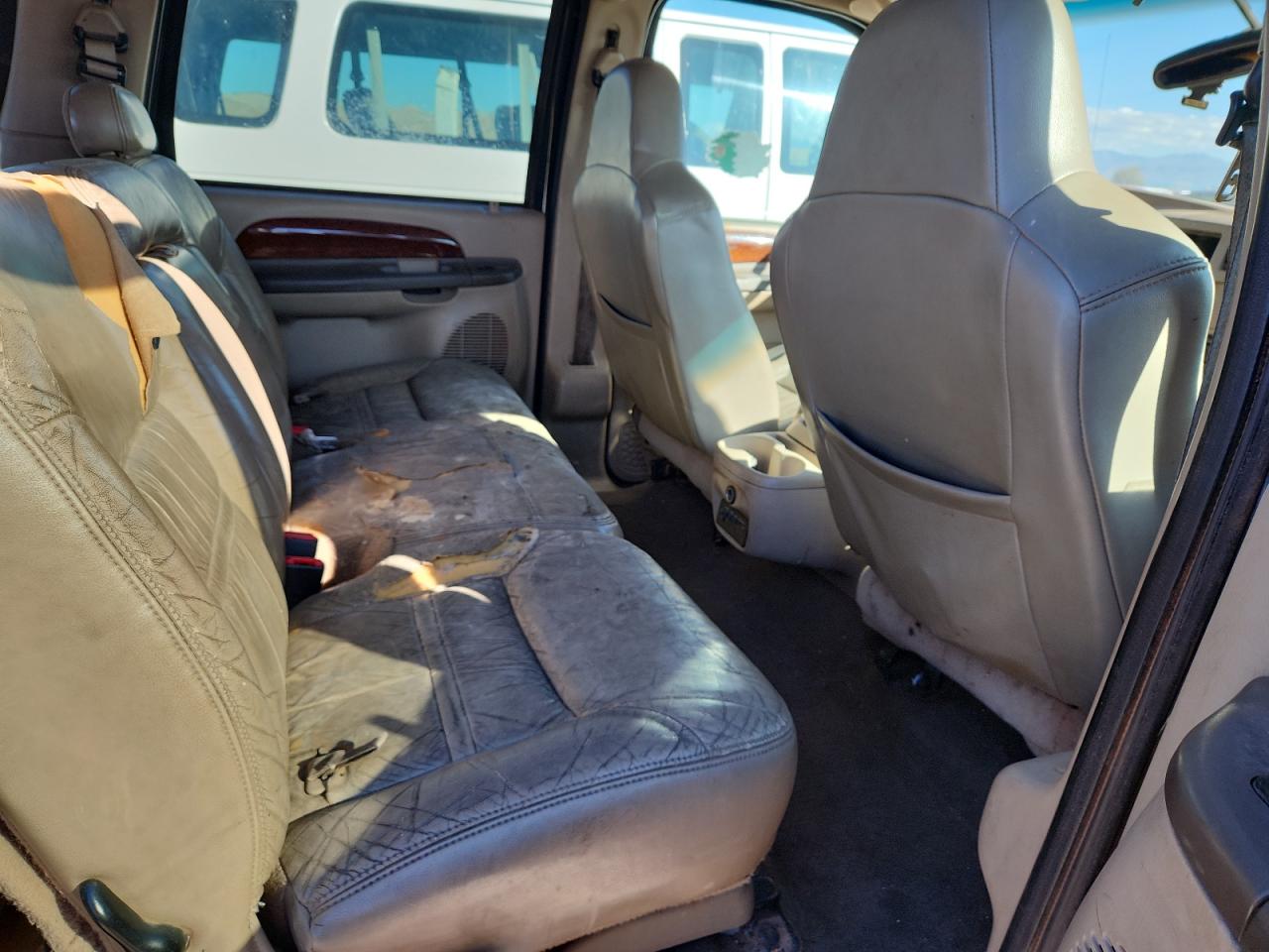 2000 Ford Excursion Limited VIN: 1FMNU42SXYEE50636 Lot: 86186505