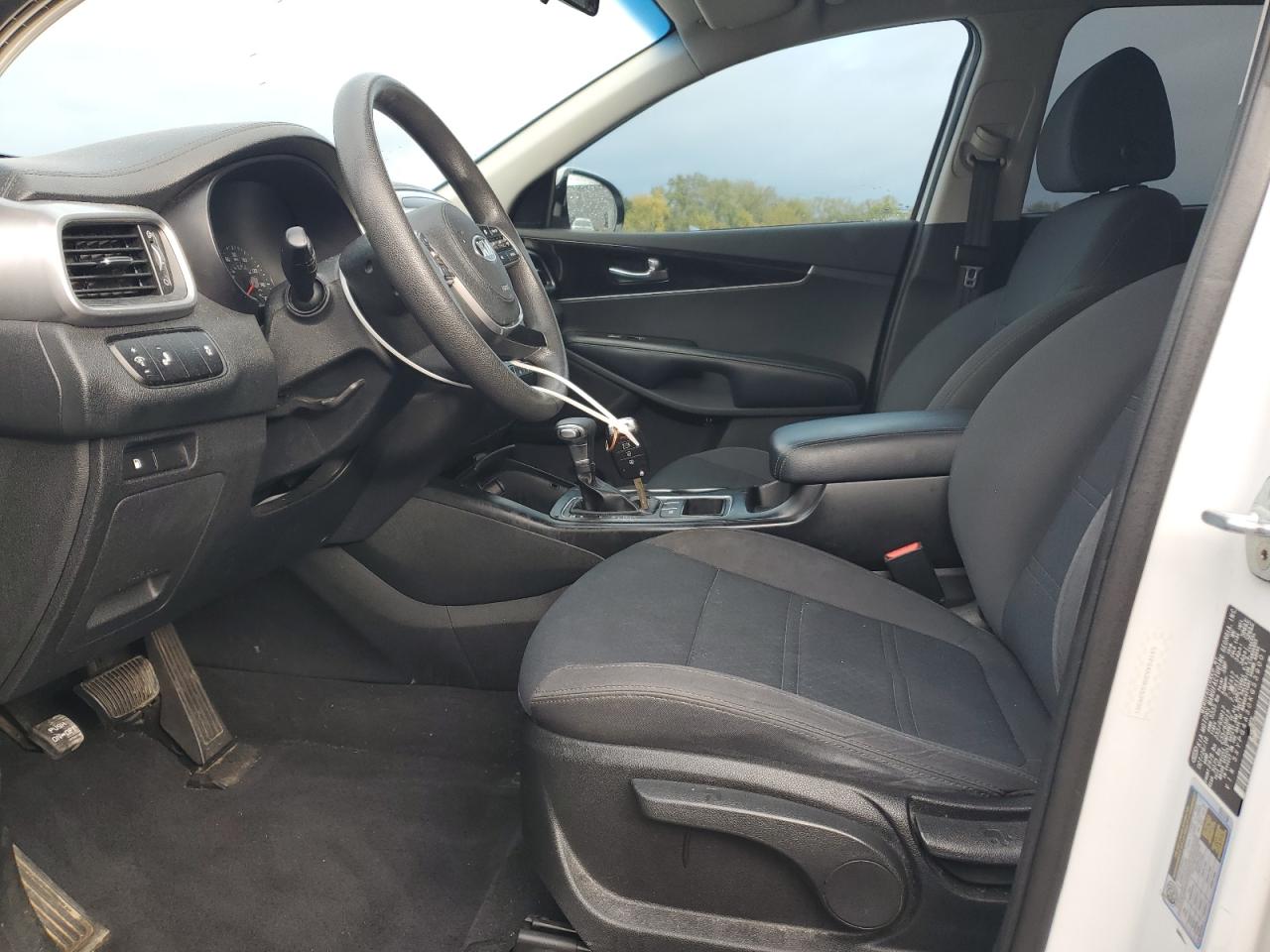 2019 Kia Sorento L VIN: 5XYPG4A30KG539001 Lot: 85278455