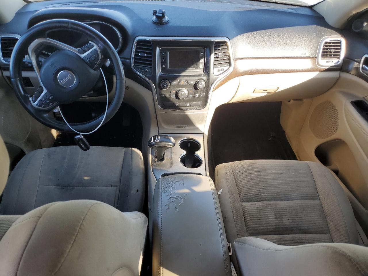 2015 Jeep Grand Cherokee Laredo VIN: 1C4RJFAG1FC736584 Lot: 82415275