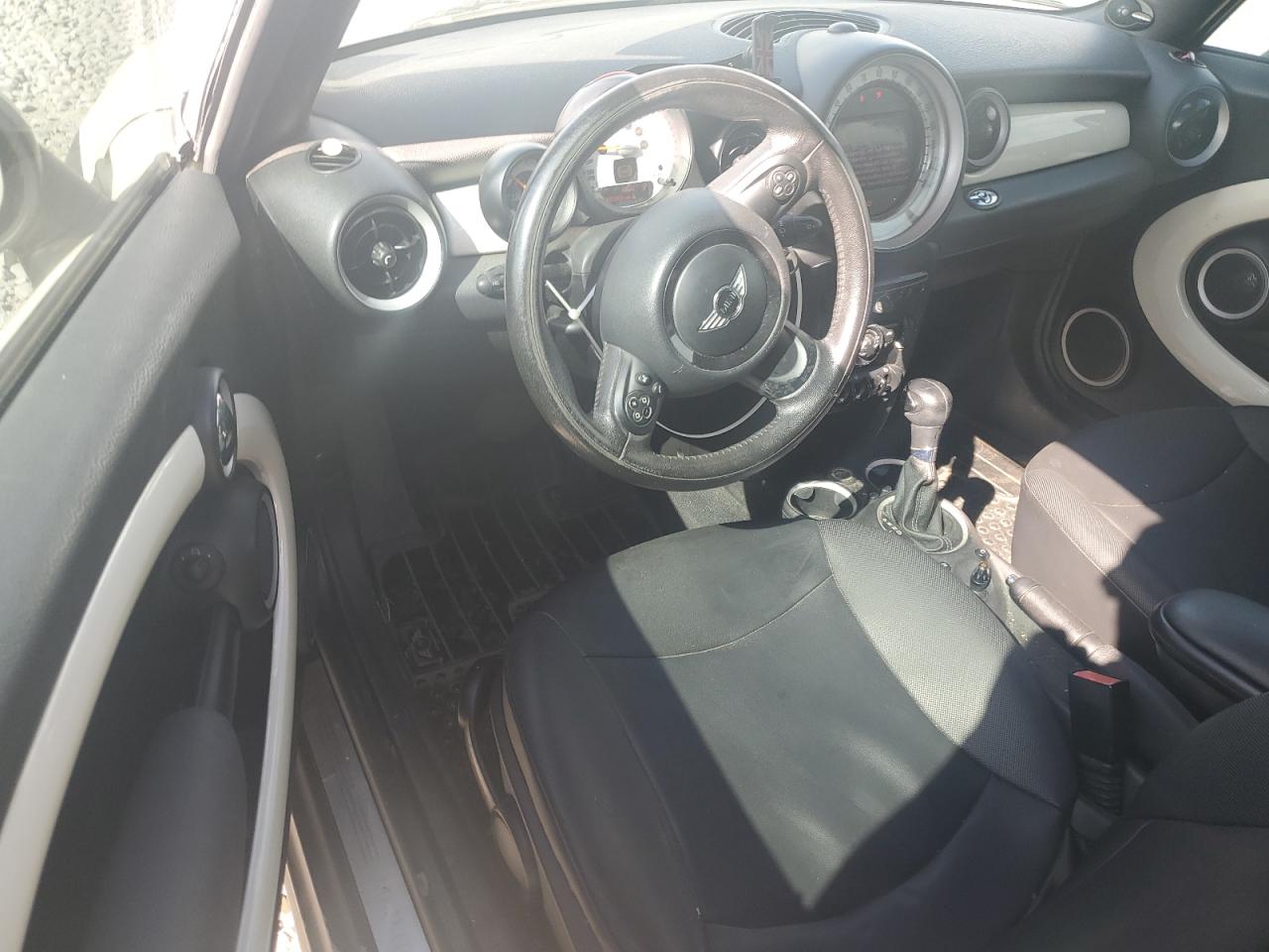 2012 Mini Cooper VIN: WMWZN3C58CT134000 Lot: 85281115