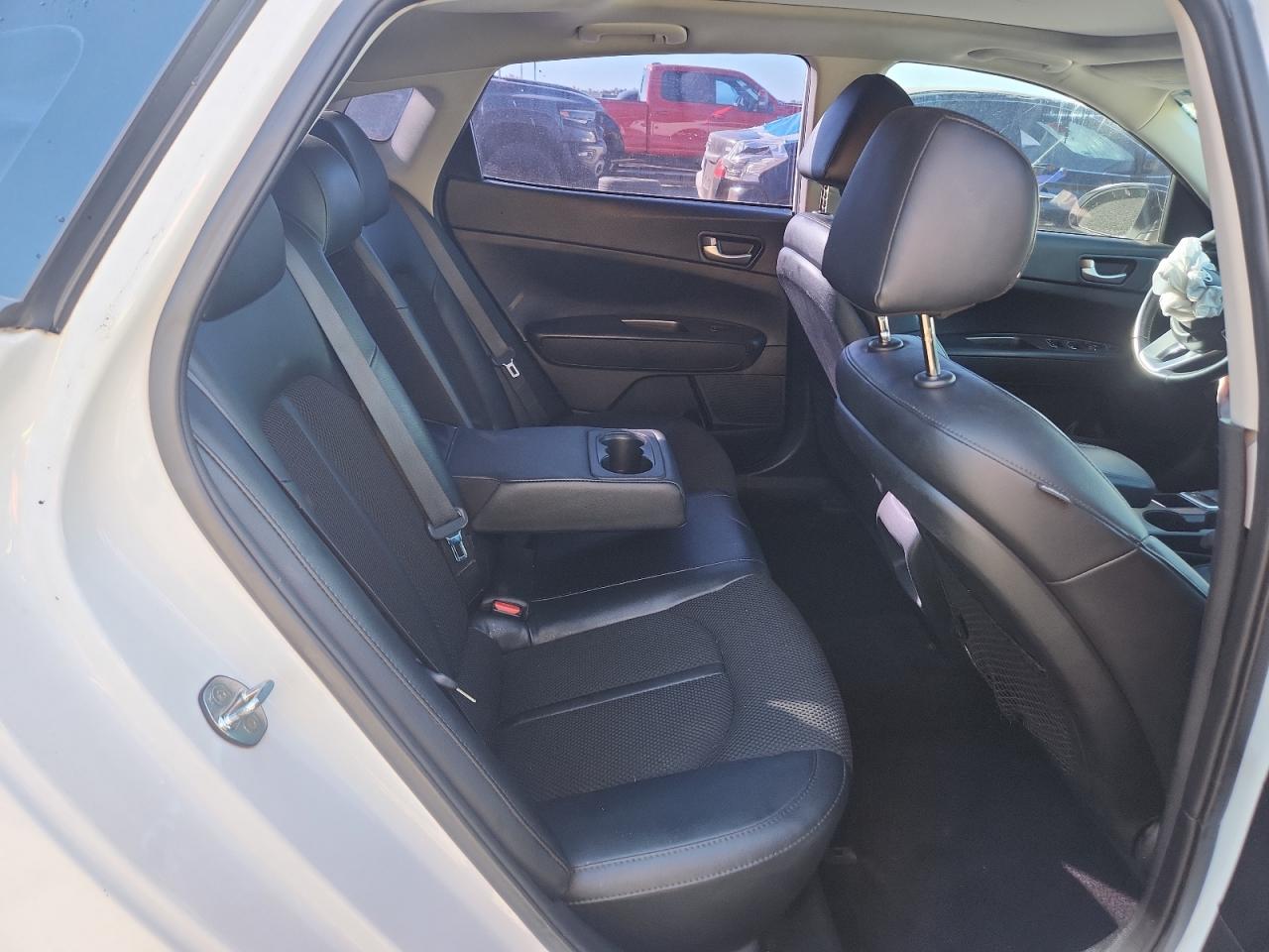 2019 Kia Optima Lx VIN: 5XXGT4L32KG377207 Lot: 86514585