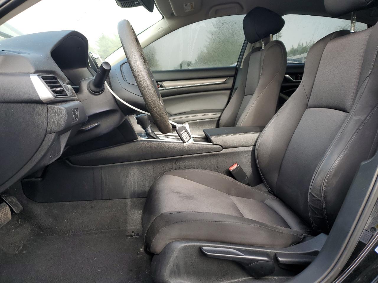 2022 Honda Accord Lx VIN: 1HGCV1F11NA078553 Lot: 83850015