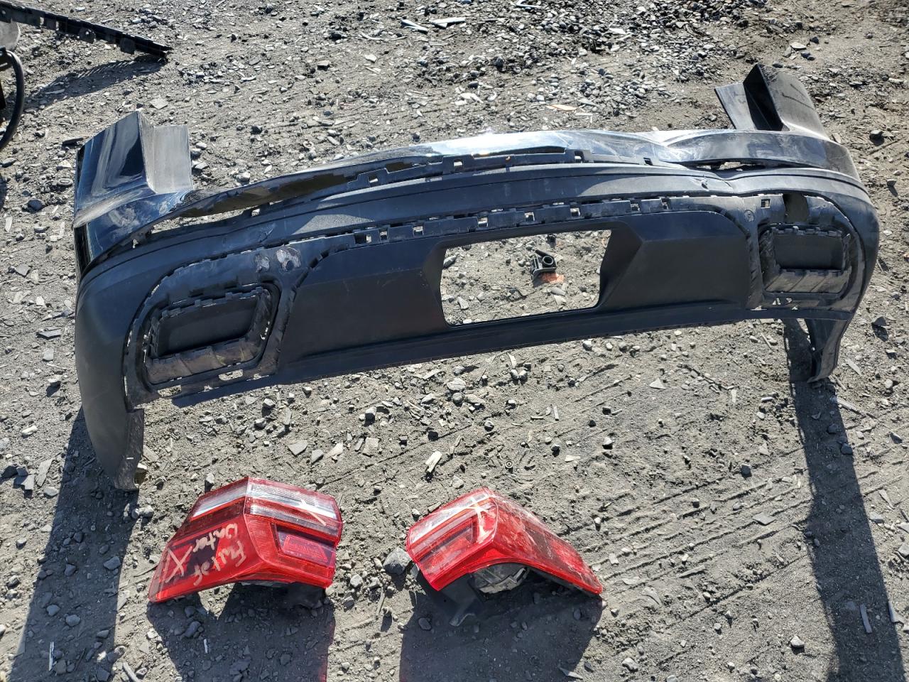 2018 Volkswagen Atlas Se VIN: 1V2LR2CA0JC586250 Lot: 84295805