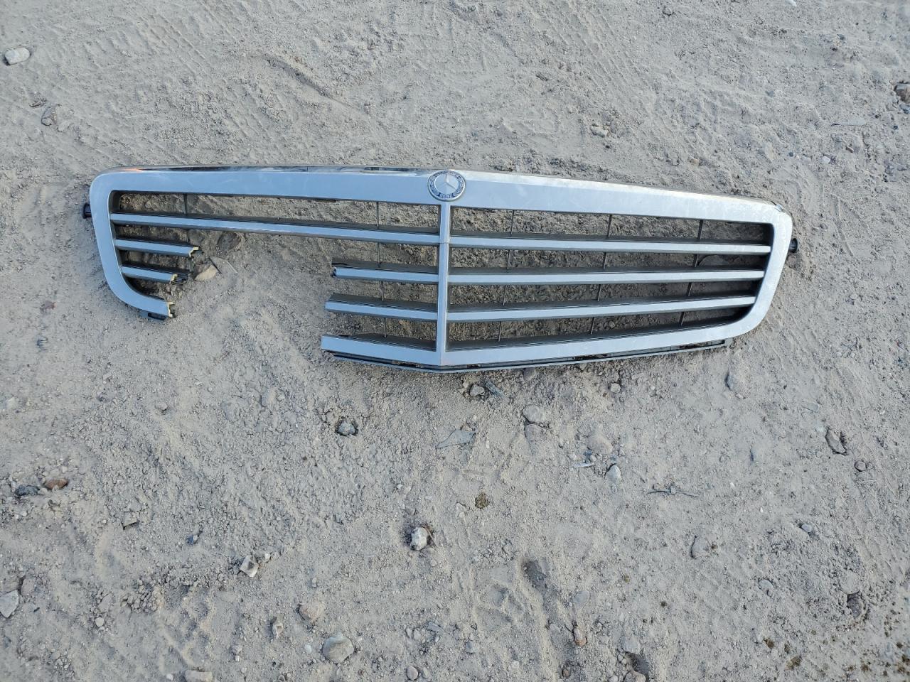 2010 Mercedes-Benz C 300 VIN: WDDGF5EB2AR126206 Lot: 89801235