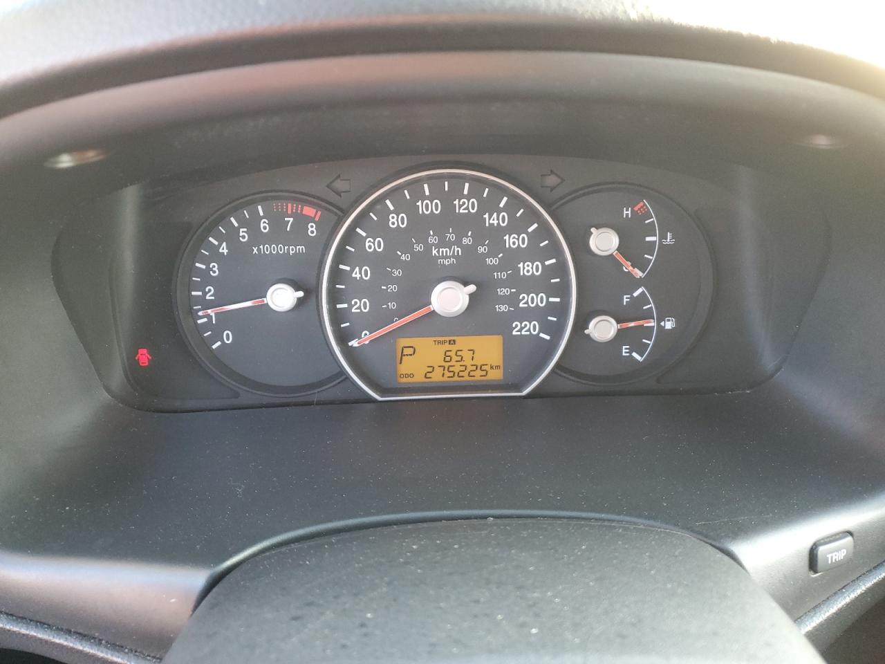 2008 Kia Rondo Lx VIN: KNAFG526787210843 Lot: 85124015