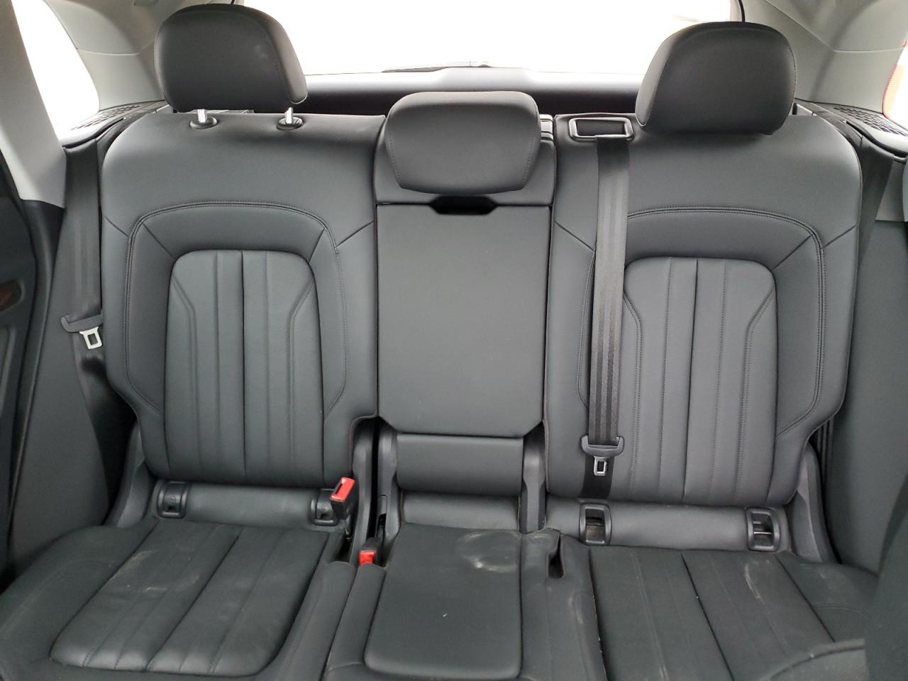 2020 Audi Q5 Premium VIN: WA1ANAFY5L2103961 Lot: 86129595