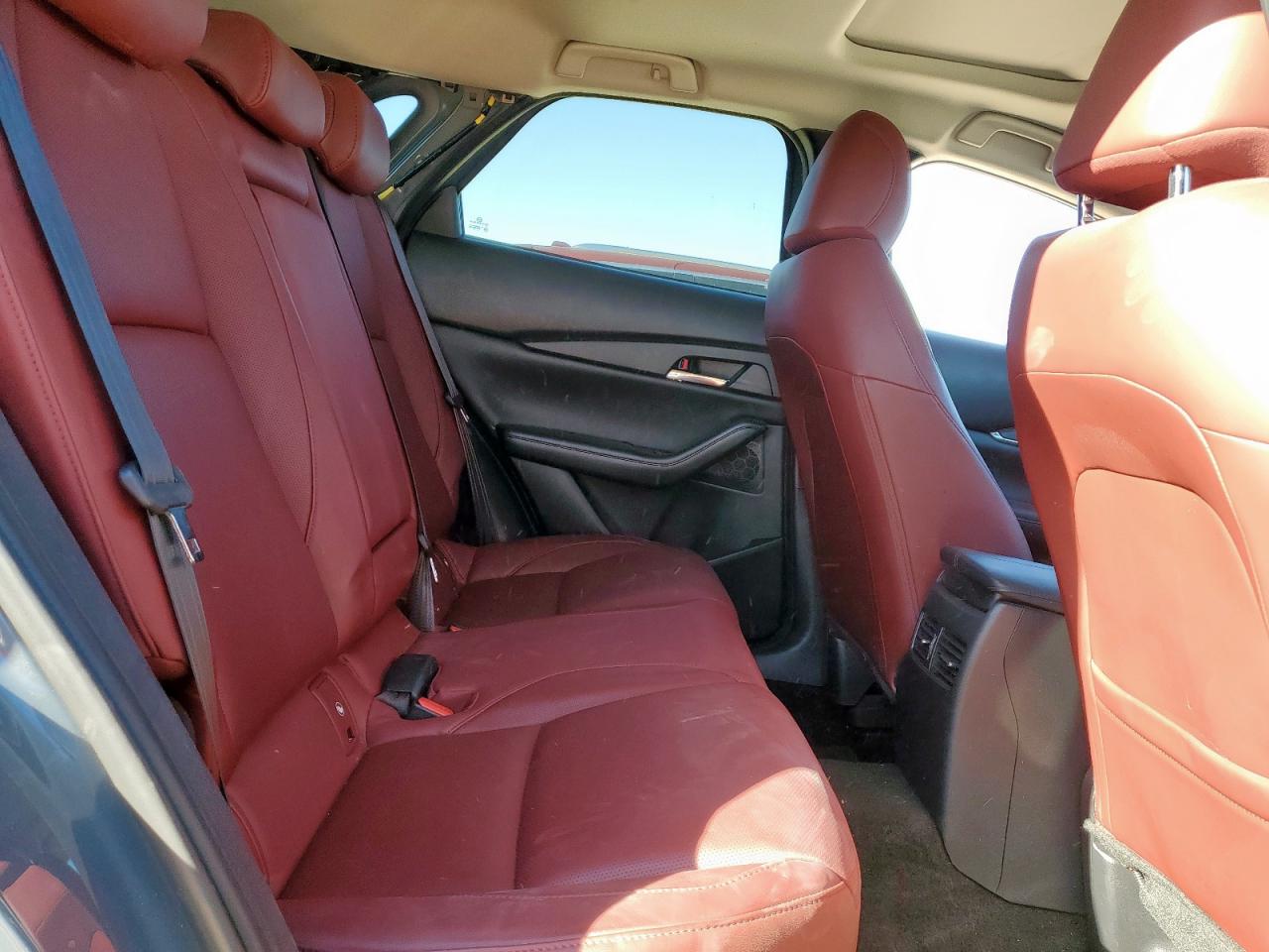 2022 Mazda Cx-30 Preferred VIN: 3MVDMBCL6NM421750 Lot: 87251175