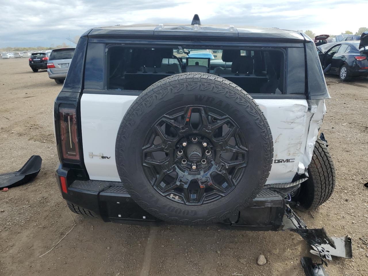 2025 GMC Hummer Suv 2X VIN: 1GKT0NDE2SU118177 Lot: 86172235